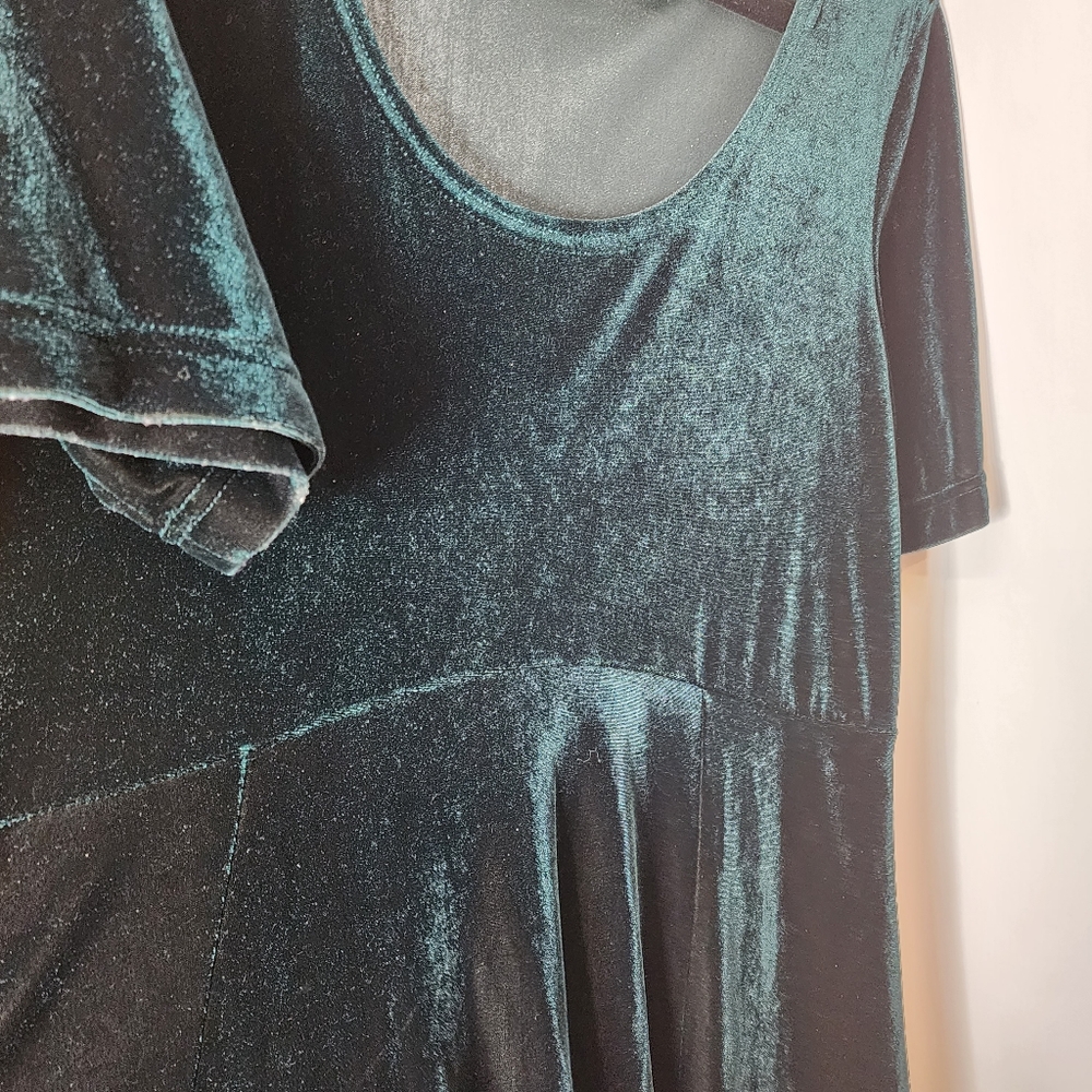 Hillard & Hanson Sz XL Green Velvet Fit & Flare Short Sleeve Made in USA Dress - Picture 7 of 10